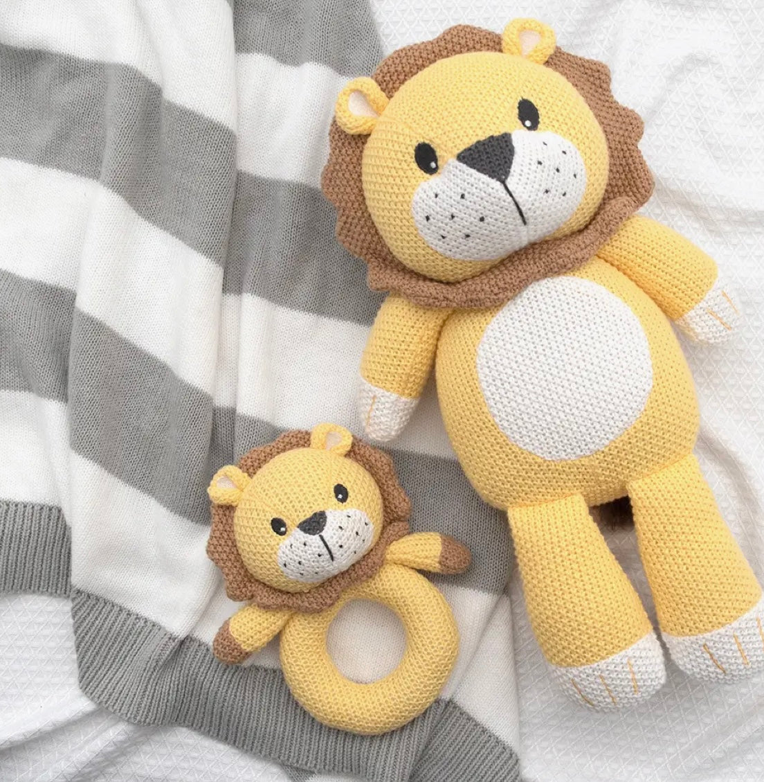 Leo the Lion Knitted Rattle